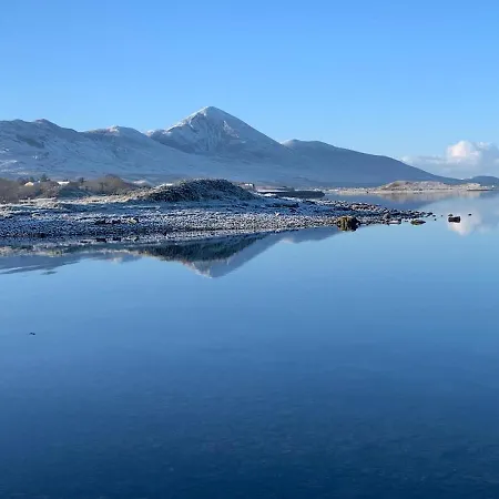 Surveyors House Apt, Westport, Lovely 2 Bed 2 Bath *