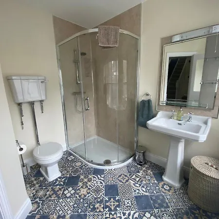 Surveyors House Apt, Westport, Lovely 2 Bed 2 Bath