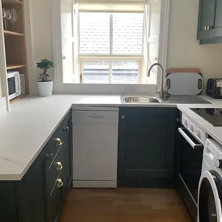 Apartman Surveyors House Apt, Westport, Lovely 2 Bed 2 Bath Westport