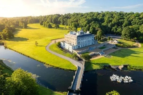 Surveyors House Apt, Westport, Lovely 2 Bed 2 Bath