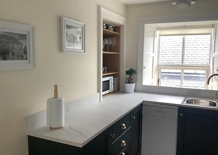 Surveyors House Apt, Westport, Lovely 2 Bed 2 Bath Lejlighed