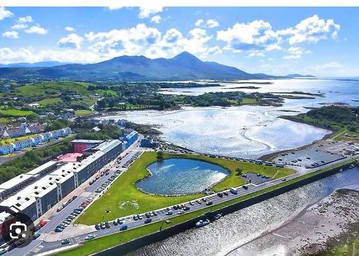 Surveyors House Apt, Westport, Lovely 2 Bed 2 Bath Lejlighed